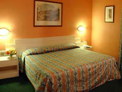 Hotel Patria Rome 3*,