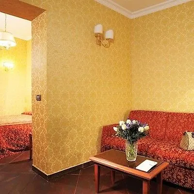 Hotel Patria Rome